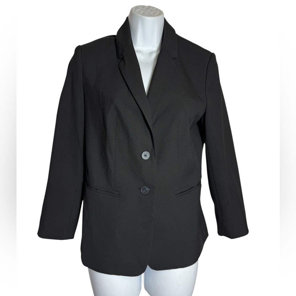 The Limited Black Collection Blazer Size 4 Classic Black Jacket w/pockets 🖤🖤‎